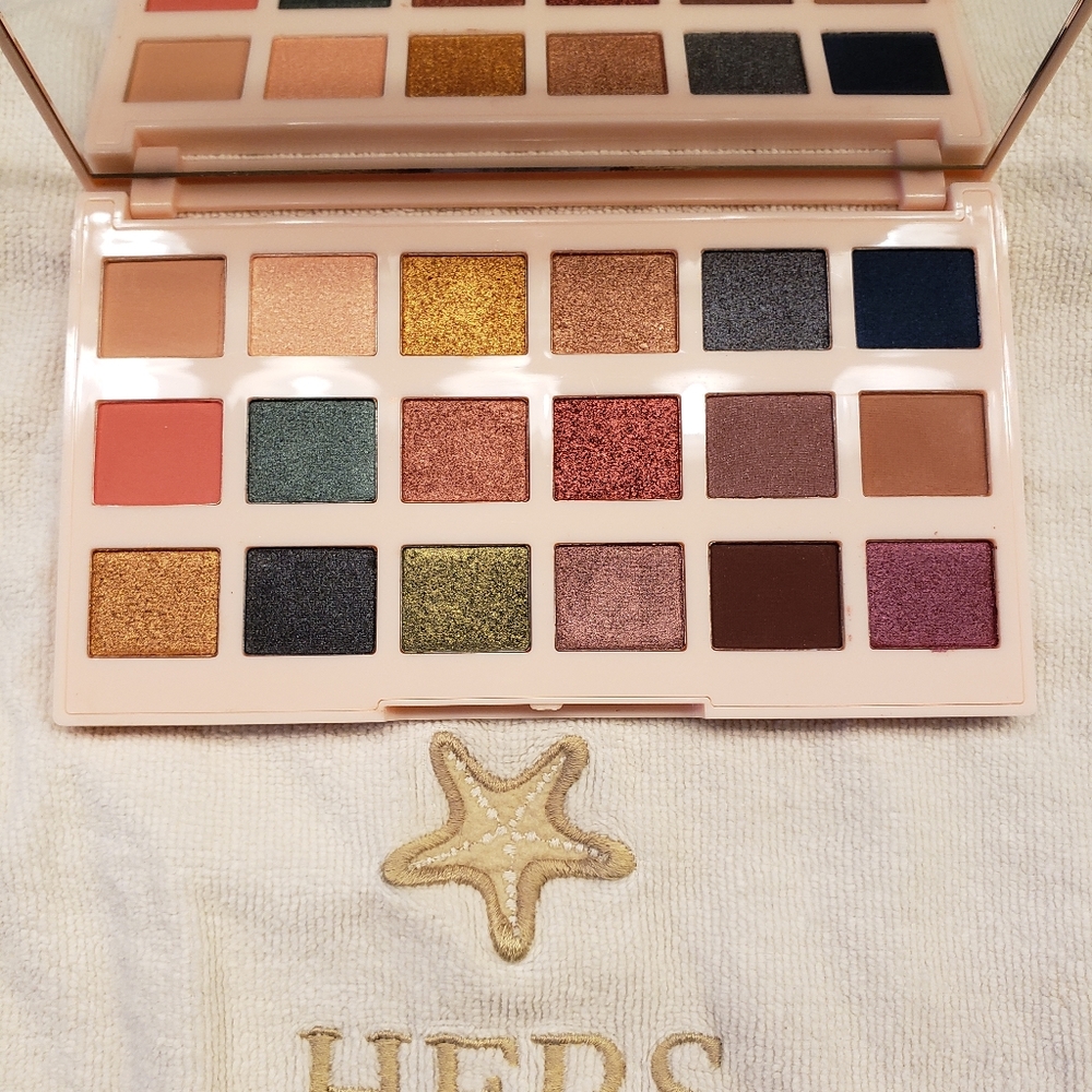 Ciate The Editor Palette.
